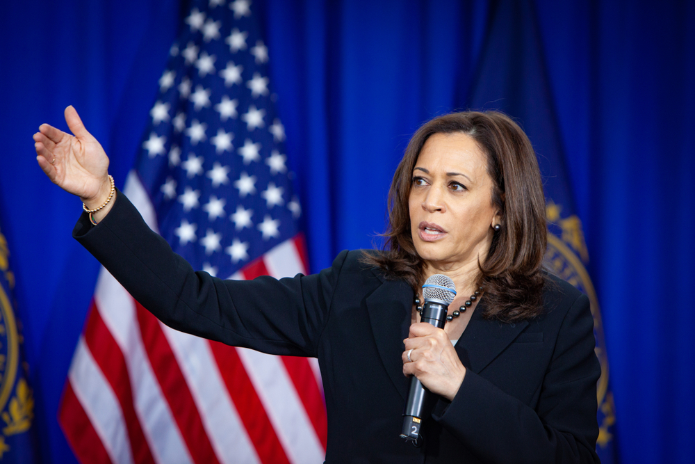 How Did Kamala Harris Become the First Female President of America ...